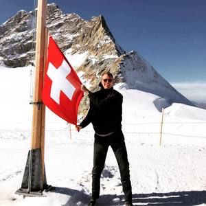 Meet your Posher, Alan